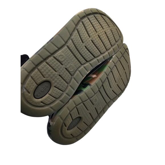 Crocs Men's Size 7 Womens Size 9 LiteRide Printed Camo Clog - Picture 5 of 6